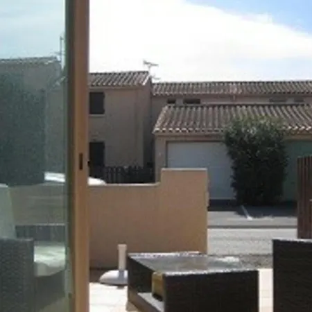 Maison Saint-cyprien, 3 Pièces, 6 Personnes - Fr-1-225d-216 Hébergement de vacances *